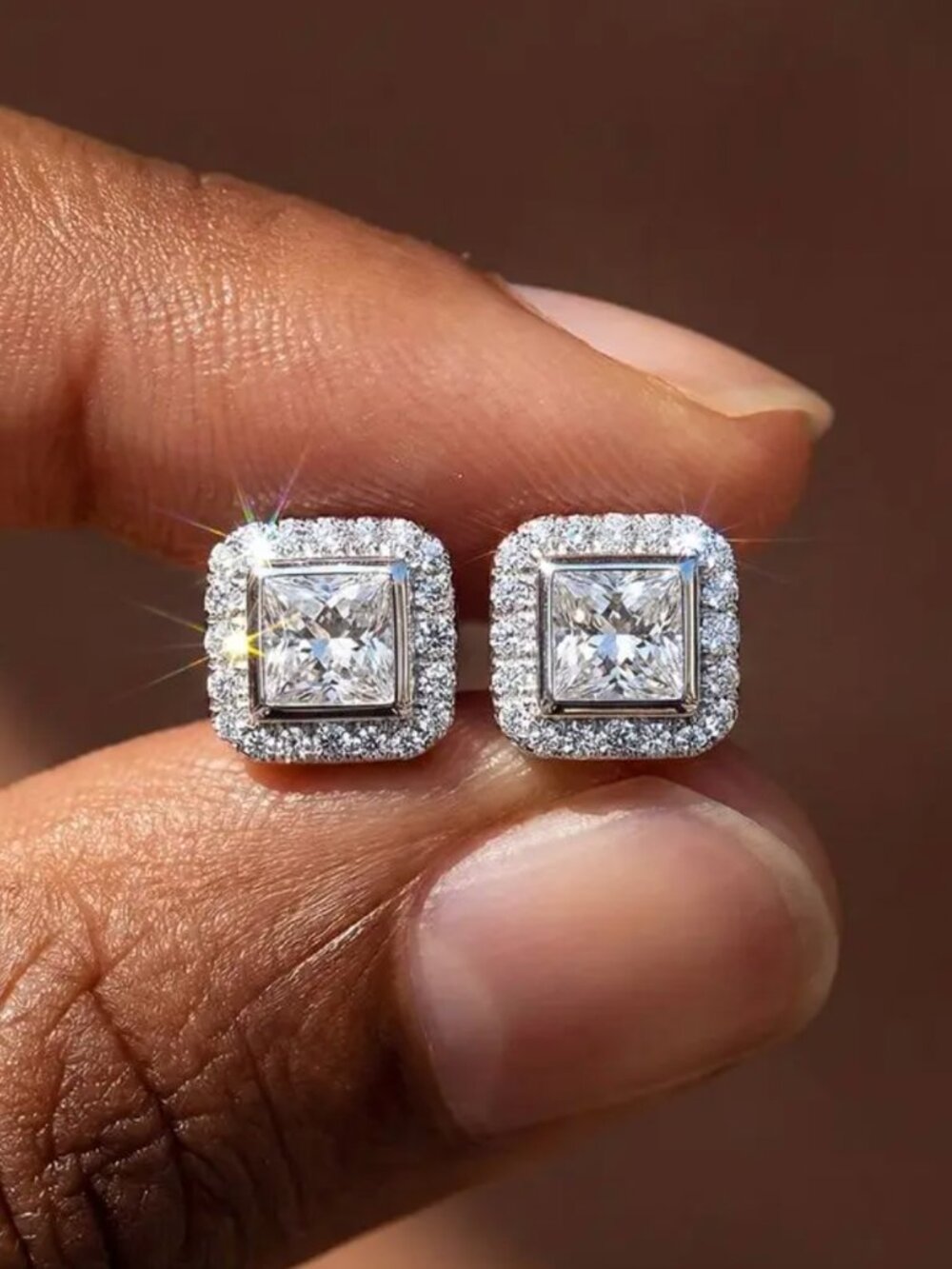 NEW 18k White Gold Diamond Princess Cut Earrings Diamond Studs